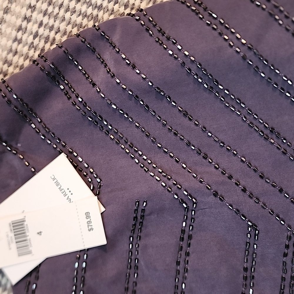 NWT Banana Republic Beaded Skirt - Picture 3 of 6